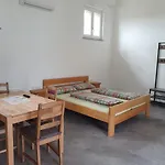 شقة Gaestehaus Martha روست